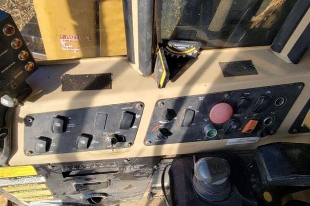 2005 Tigercat 822 Track Feller Buncher